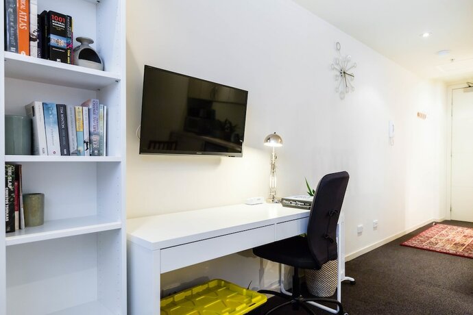 Imagen general del Hotel Emily, Carlton Studio Apartment. Foto 1
