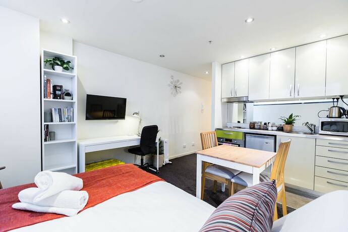 Imagen general del Hotel Emily, Carlton Studio Apartment. Foto 5