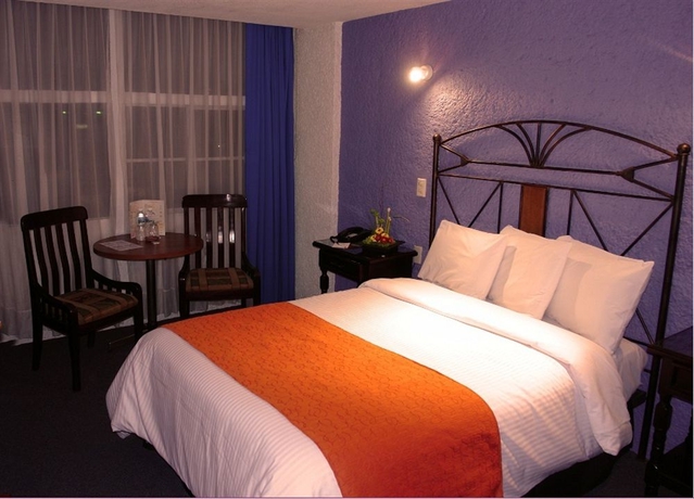 Imagen de la habitación del Hotel Emily, Pachuca. Foto 8