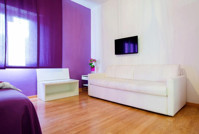 Imagen general del Hotel Emily Suites, Sorrento. Foto 8