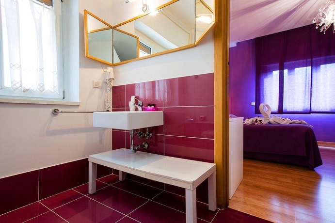 Imagen general del Hotel Emily Suites, Sorrento. Foto 15