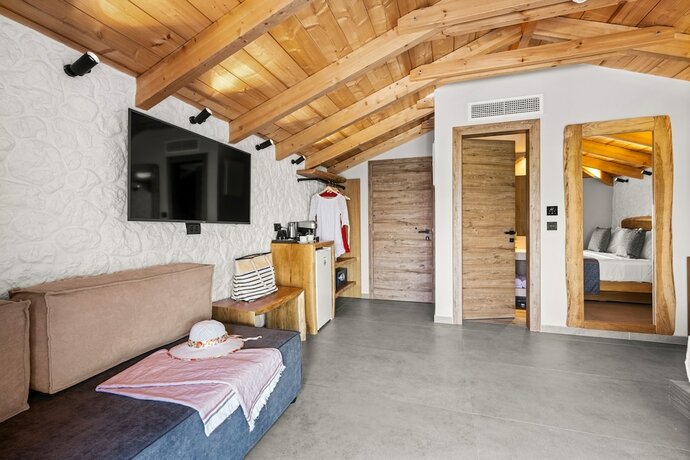 Imagen general del Hotel Emily\'s Luxury Suites. Foto 2