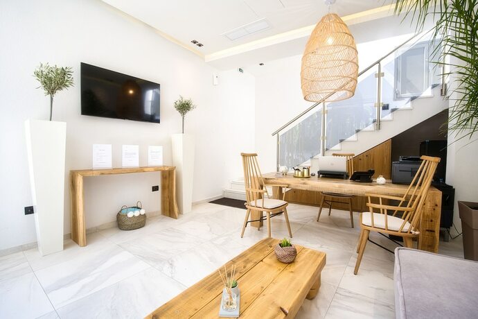 Imagen general del Hotel Emily\'s Luxury Suites. Foto 5