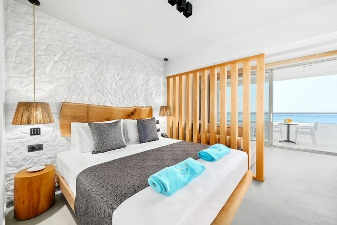 Imagen de la habitación del Hotel Emily\'s Luxury Suites. Foto 17