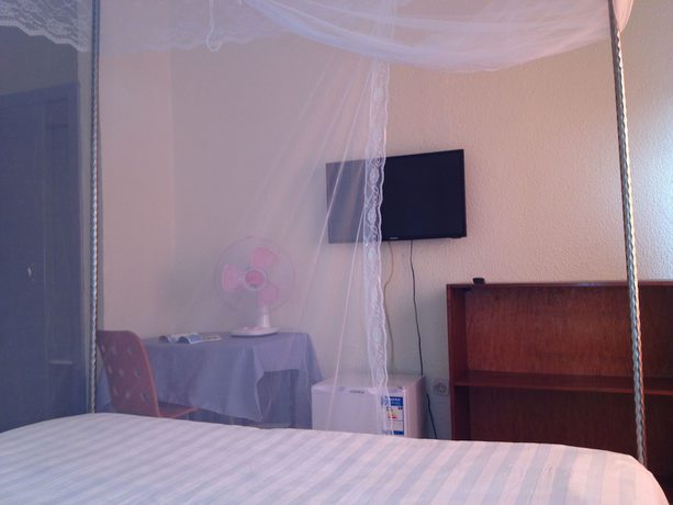 Imagen de la habitación del Hotel Eminence, Kigali. Foto 11