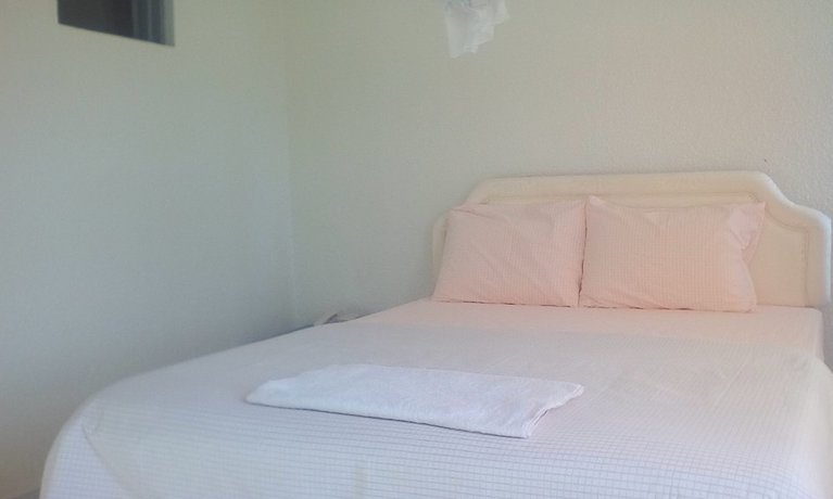 Imagen de la habitación del Hotel Eminence, Kigali. Foto 14
