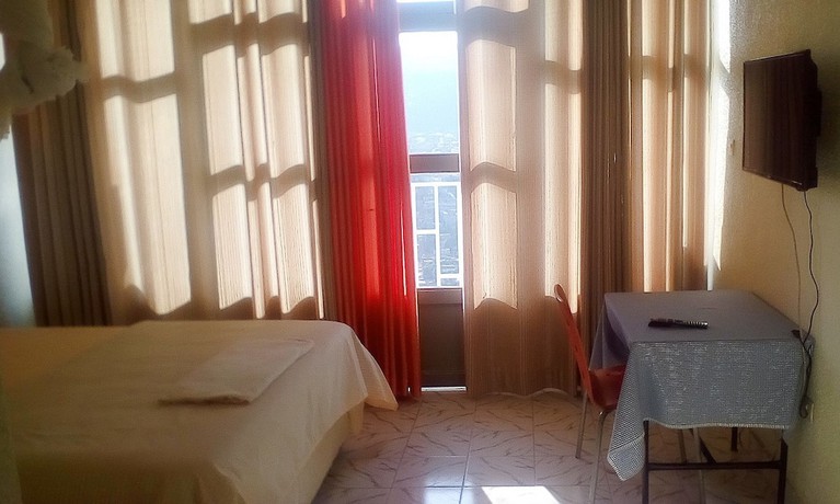 Imagen de la habitación del Hotel Eminence, Kigali. Foto 15