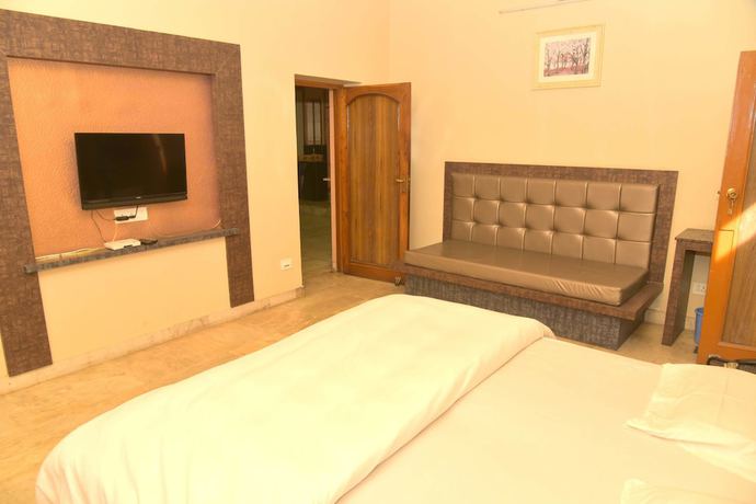 Imagen de la habitación del Hotel Eminence - Palm Residency. Foto 4