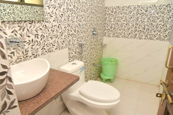 Imagen de la habitación del Hotel Eminence - Palm Residency. Foto 5