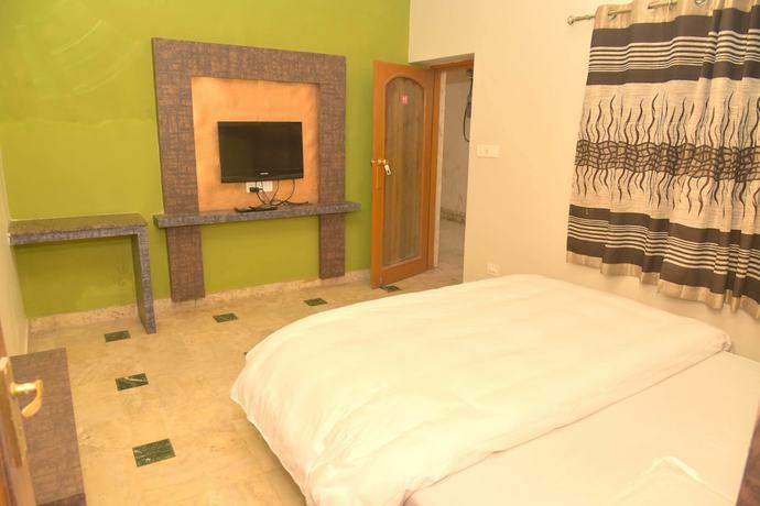 Imagen de la habitación del Hotel Eminence - Palm Residency. Foto 6