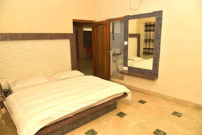 Imagen de la habitación del Hotel Eminence - Palm Residency. Foto 14