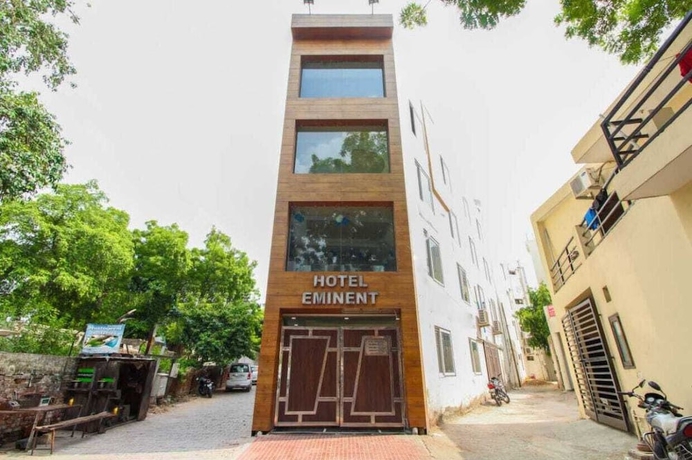 Imagen general del Hotel Eminent, Agra. Foto 1