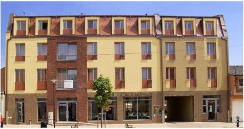 Imagen general del Hotel Eminent. Foto 1