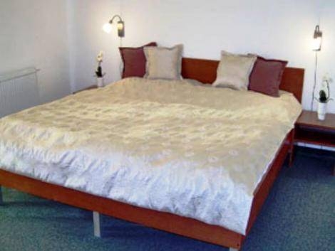 Imagen general del Hotel Eminent. Foto 2