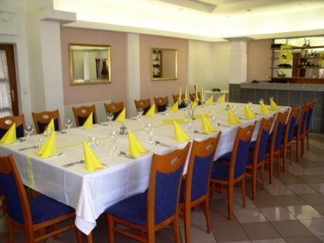 Imagen general del Hotel Eminent. Foto 5