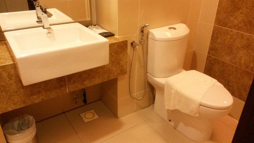 Imagen de la habitación del Hotel Eminent, Kota Kinabalu. Foto 6