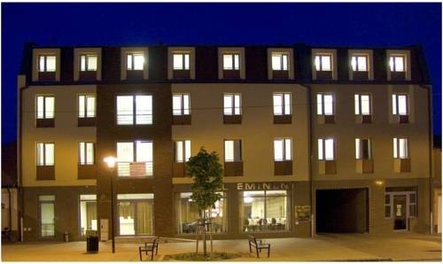 Imagen general del Hotel Eminent, Stupava. Foto 5