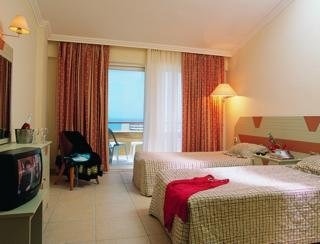 Imagen de la habitación del Hotel Emir Garden. Foto 3