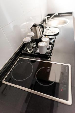 Imagen de la habitación del Hotel Emirates Plaza, Abu Dhabi. Foto 5