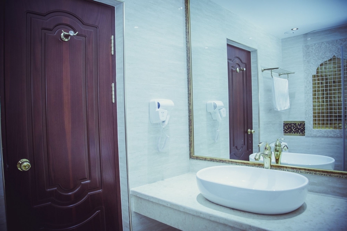 Imagen de la habitación del Hotel Emirhan. Foto 3