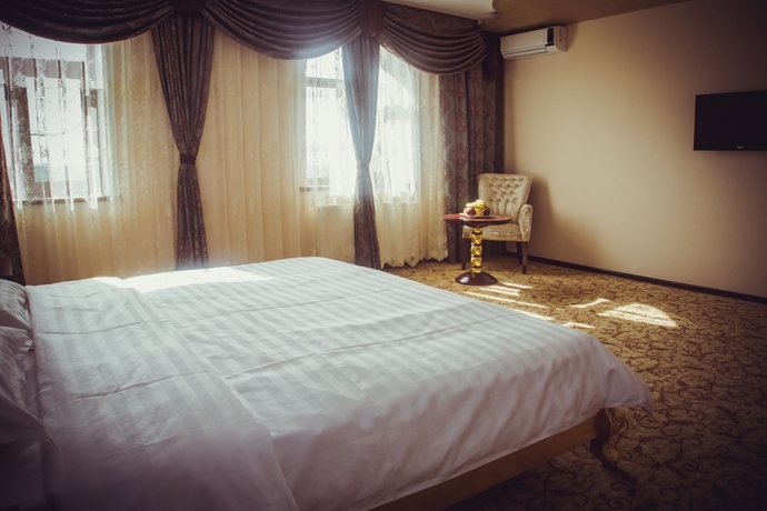 Imagen de la habitación del Hotel Emirhan. Foto 8