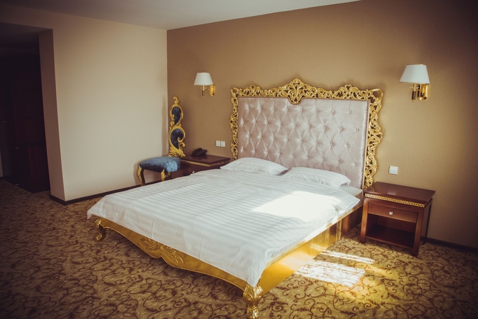 Imagen de la habitación del Hotel Emirhan. Foto 9