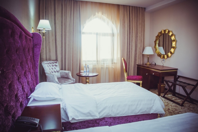 Imagen de la habitación del Hotel Emirhan. Foto 16