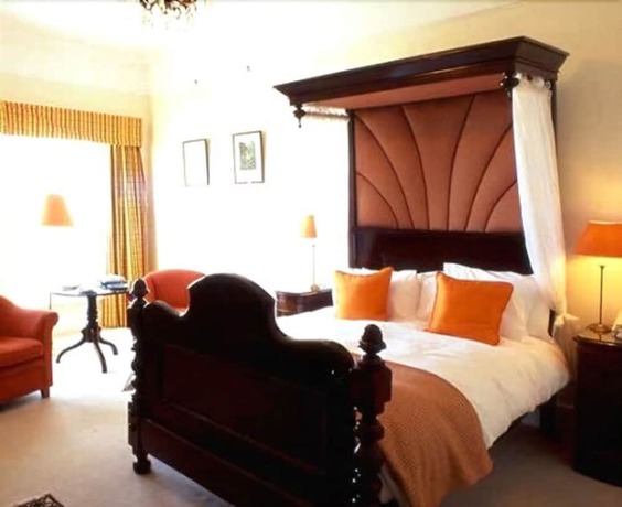 Imagen de la habitación del Hotel Emlagh House. Foto 10