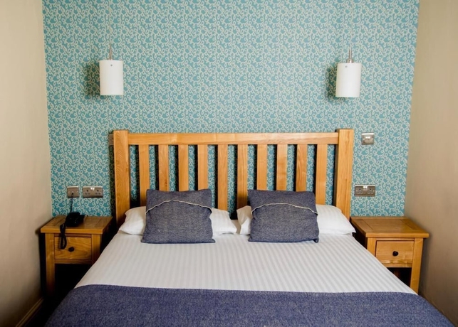 Imagen de la habitación del Hotel Emlyn. Foto 10