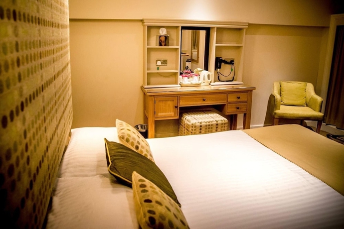 Imagen de la habitación del Hotel Emlyn. Foto 15