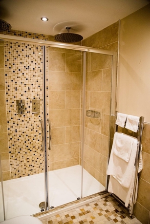 Imagen de la habitación del Hotel Emlyn. Foto 19