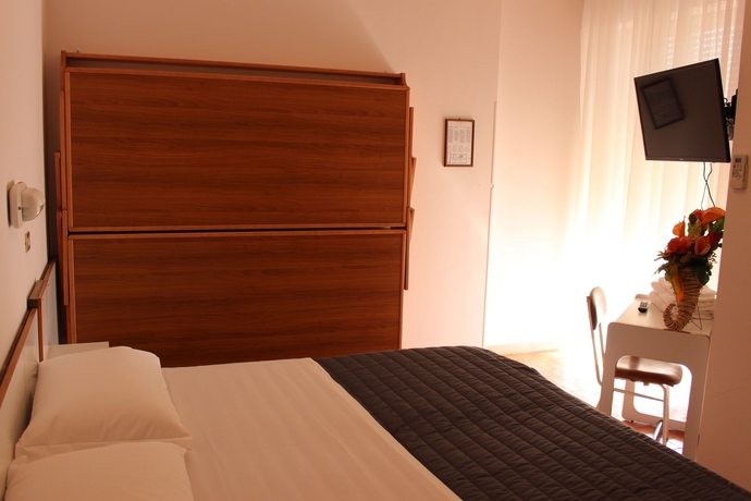 Imagen de la habitación del Hotel Emma, Cattolica. Foto 9