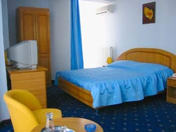 Imagen de la habitación del Hotel Emma, Craiova. Foto 2