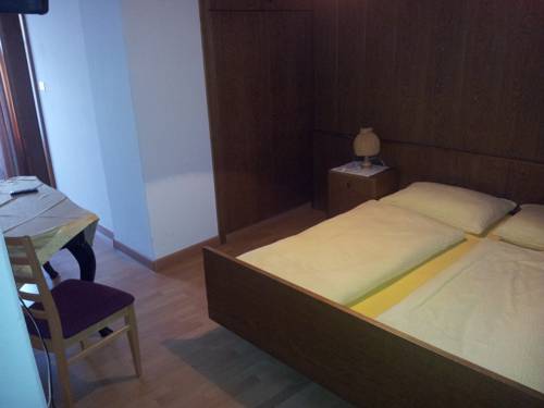 Imagen de la habitación del Hotel Emma Historic. Foto 16