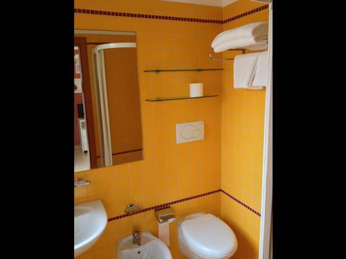 Imagen de la habitación del Hotel Emma Nord. Foto 2