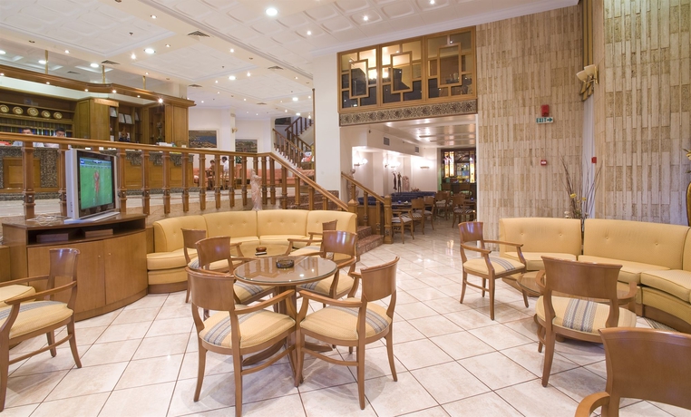 Imagen de los interiores del Hotel Emmantina. Foto 10