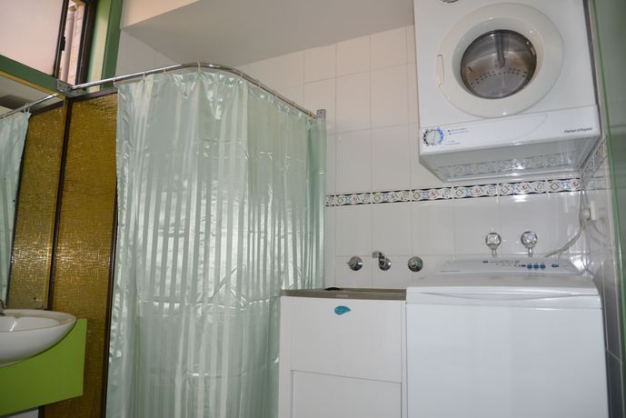 Imagen de la habitación del Hotel Emmanuel Holiday Apartments. Foto 4
