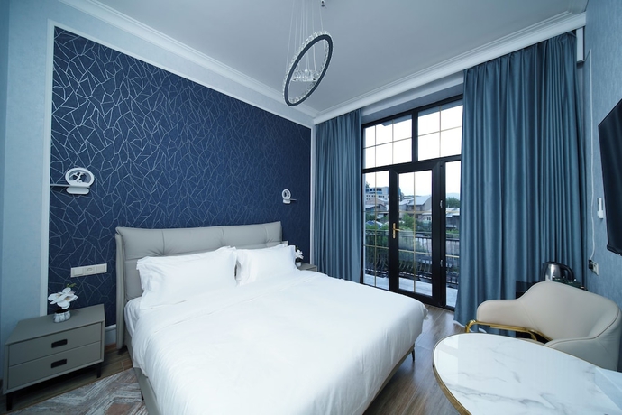 Imagen de la habitación del Hotel Emmanuel Yerevan. Foto 4