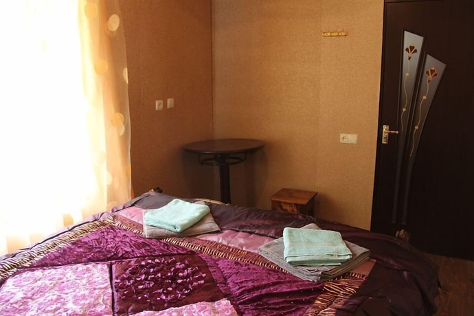 Imagen de la habitación del Hotel Emma\'s Guest House. Foto 15