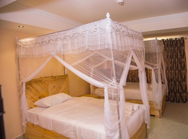 Imagen de la habitación del Hotel Emmaus Guest House. Foto 5