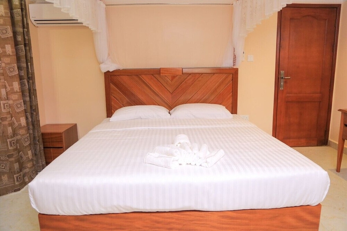 Imagen de la habitación del Hotel Emmaus Guest House. Foto 7