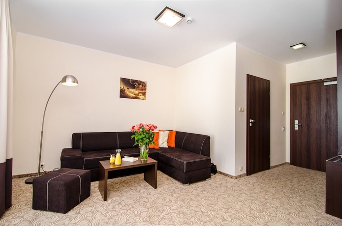 Imagen de la habitación del Hotel Emocja Spa. Foto 3