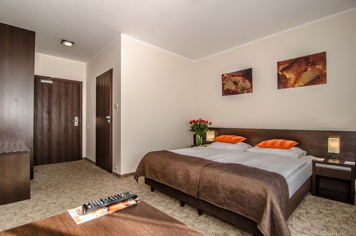 Imagen de la habitación del Hotel Emocja Spa. Foto 5