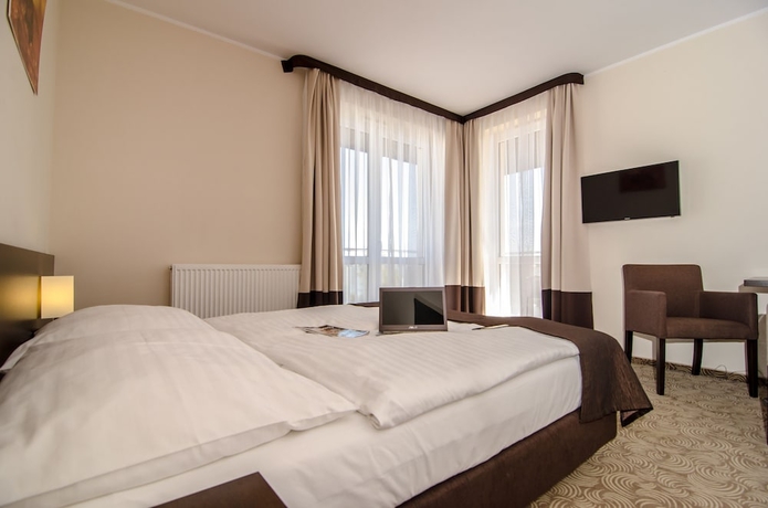 Imagen de la habitación del Hotel Emocja Spa. Foto 9