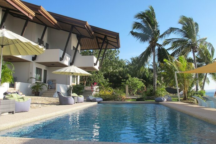 Imagen de la piscina del Hotel Emoha Dive Resort. Foto 18