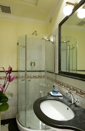 Imagen de la habitación del Hotel Emona Aquaeductus. Foto 5