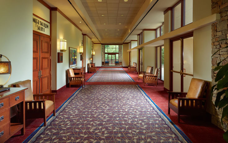 Imagen de los interiores del Hotel Emory Conference Center. Foto 16