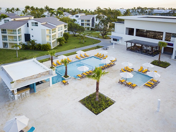 Imagen de la piscina del Hotel Emotions By Hodelpa Puerto Plata. Foto 14
