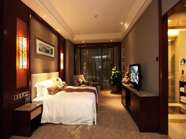 Imagen de la habitación del Hotel Empark Grand Guiyang. Foto 14