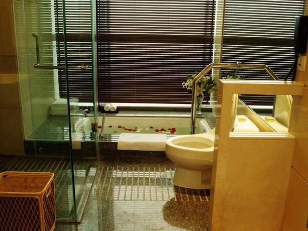 Imagen de la habitación del Hotel Empark Grand Guiyang. Foto 15